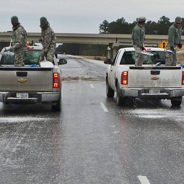 Category photo standing in for Truck gauge with a dual chuck. This is not a picture of the product.